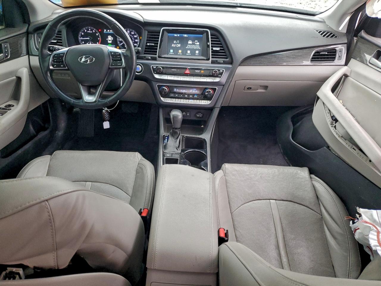 2018 Hyundai Sonata Sport VIN: 5NPE34AF5JH648686 Lot: 97995005