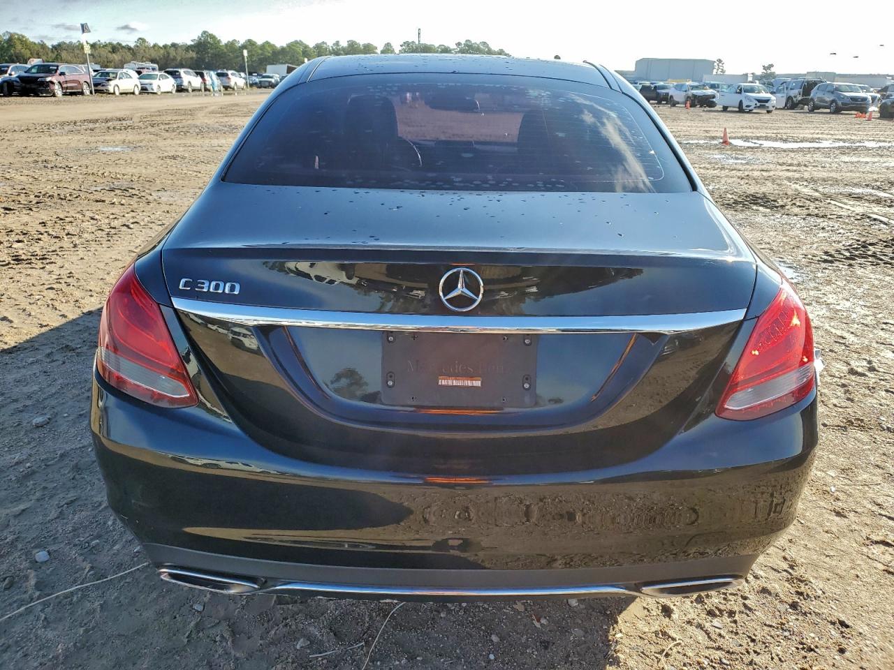 2016 Mercedes-Benz C 300 VIN: 55SWF4JB8GU122485 Lot: 94931685