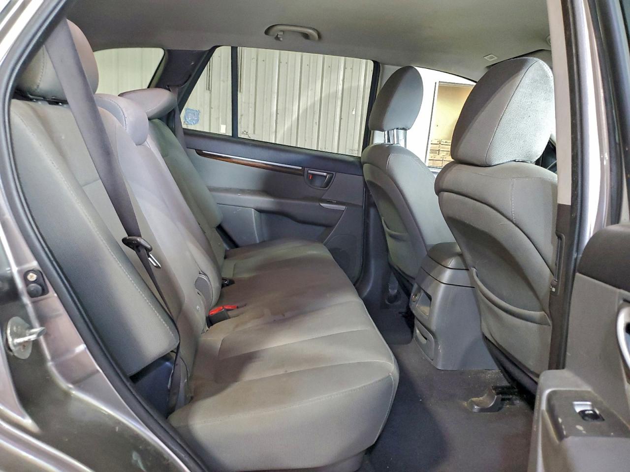 2011 Hyundai Santa Fe Gls VIN: 5XYZGDAB9BG023865 Lot: 95689715