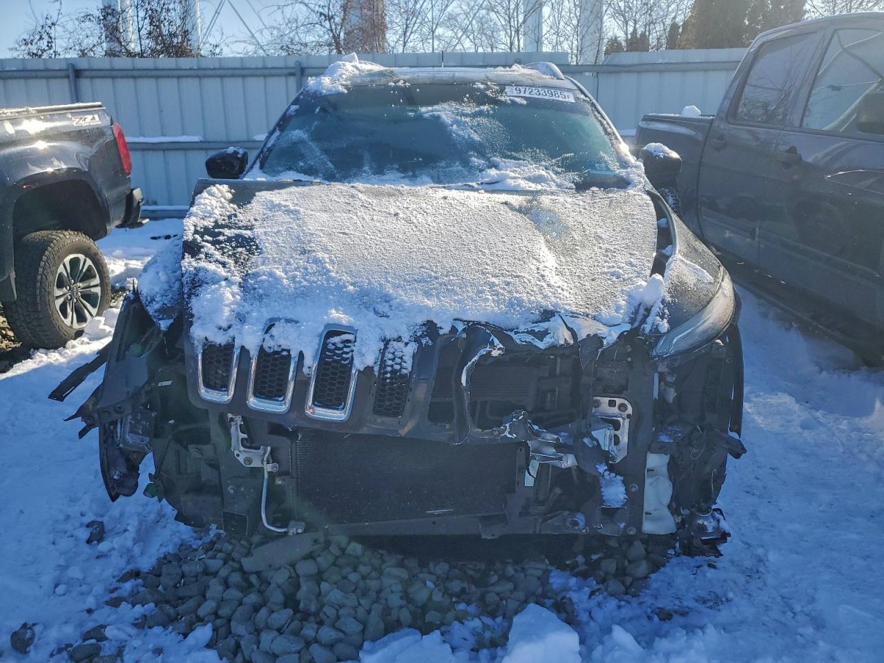 2014 Jeep Cherokee Latitude VIN: 1C4PJMCS3EW260686 Lot: 97233985