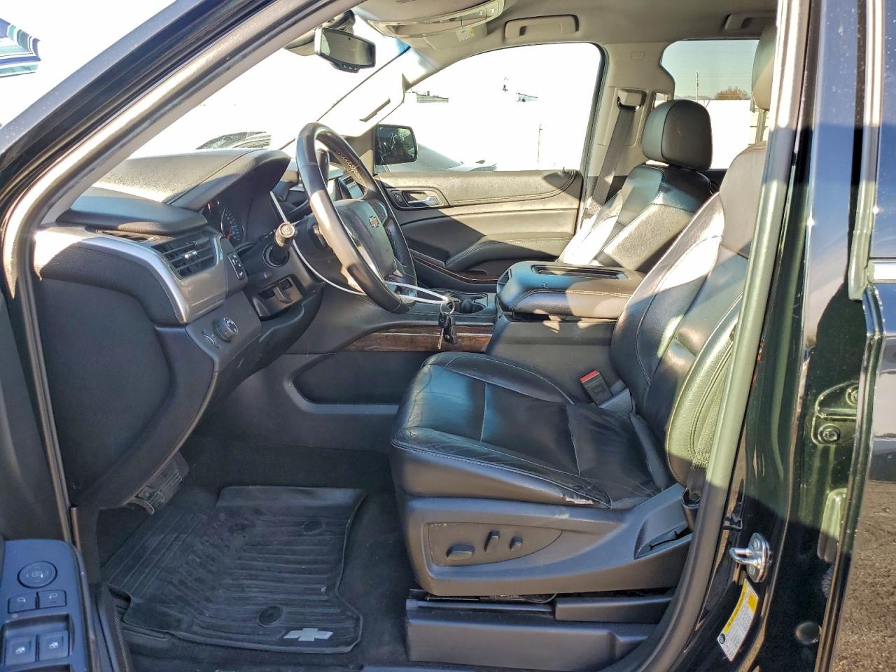 2021 Chevrolet Suburban C1500 Lt VIN: 1GNSCCKD3MR205063 Lot: 97002585