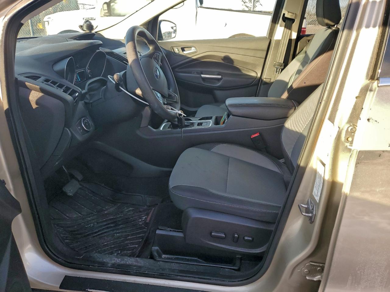 2018 Ford Escape Se VIN: 1FMCU9GD0JUA25887 Lot: 95492735