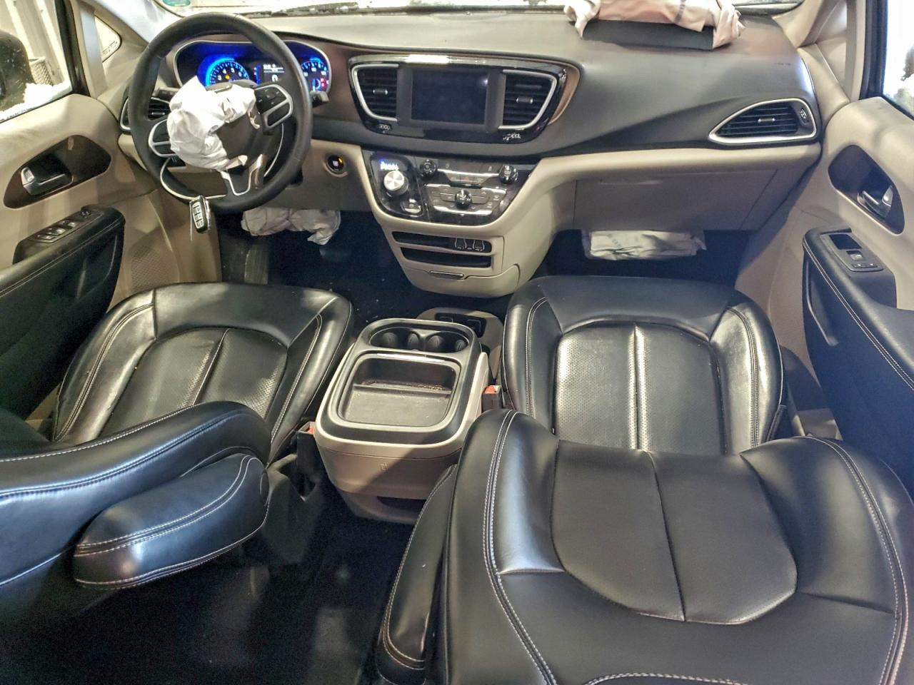 2021 Chrysler Voyager Lxi VIN: 2C4RC1DG9MR542270 Lot: 96532705