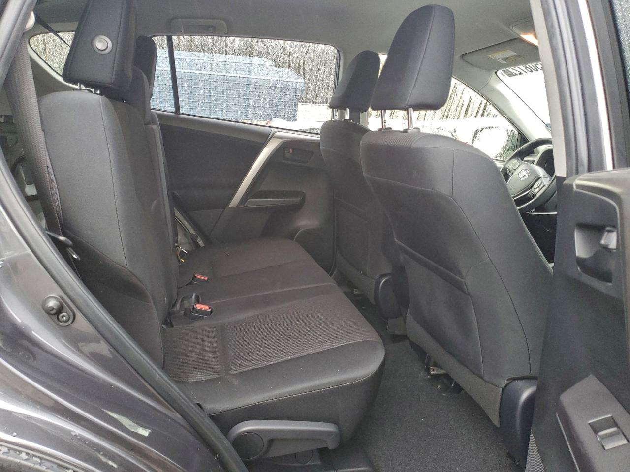 2018 Toyota Rav4 Le VIN: JTMBFREV8JJ735398 Lot: 95087225