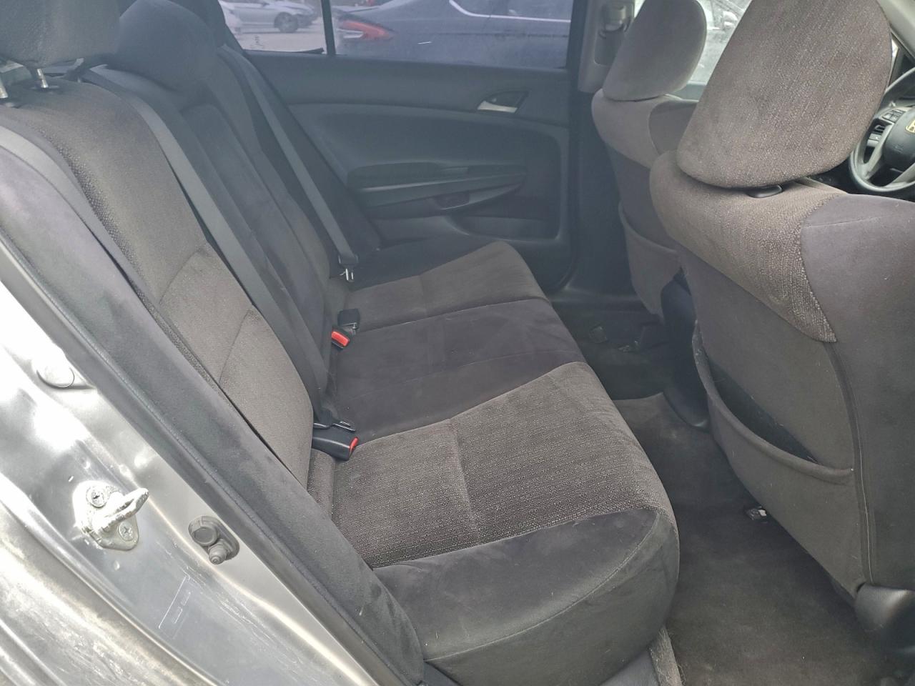 2009 Honda Accord Lxp VIN: 1HGCP26409A111932 Lot: 96360085