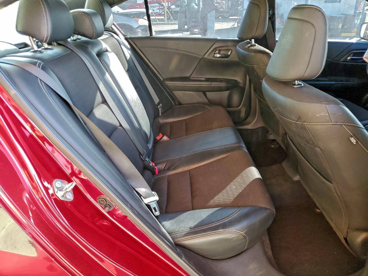 2017 Honda Accord Sport VIN: 1HGCR2F50HA281502 Lot: 94892025