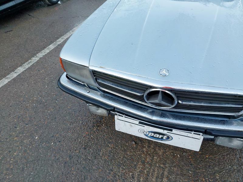 1982 MERCEDES BENZ 500 SL AUT