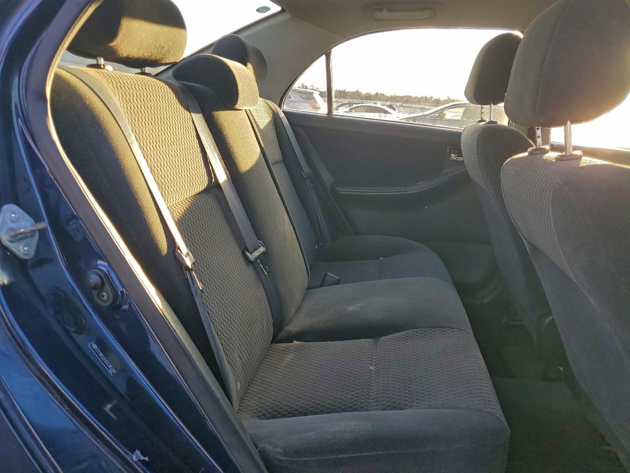 2005 Toyota Corolla Ce VIN: 2T1BR32E65C385246 Lot: 96754885