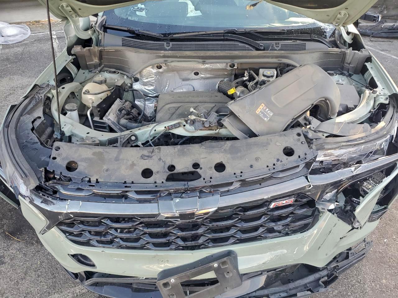 2024 Chevrolet Trax 1Rs VIN: KL77LGE28RC104382 Lot: 92442195