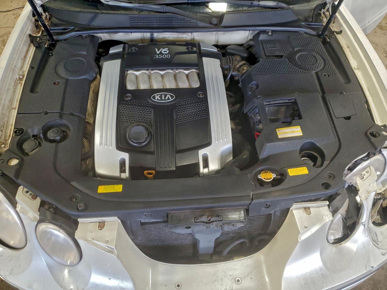 2004 Kia Amanti VIN: KNALD124645034036 Lot: 95608645