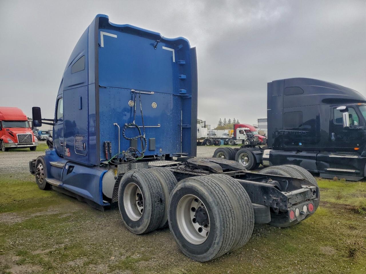 2018 Kenworth Construction T680 VIN: 1XKYD49X7JJ206107 Lot: 94253695