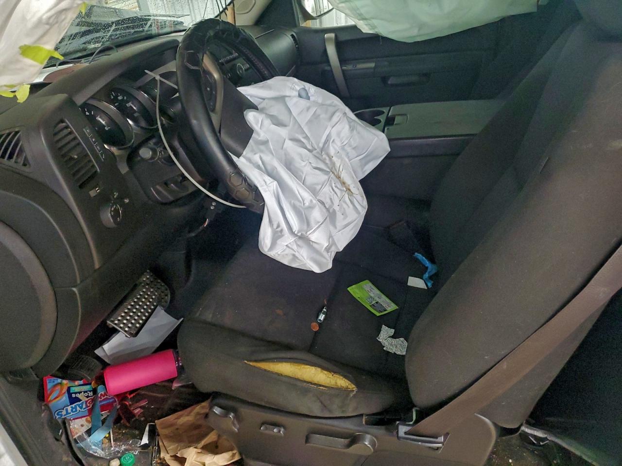 2011 Chevrolet Silverado K1500 Lt VIN: 3GCPKSE32BG304565 Lot: 94888165