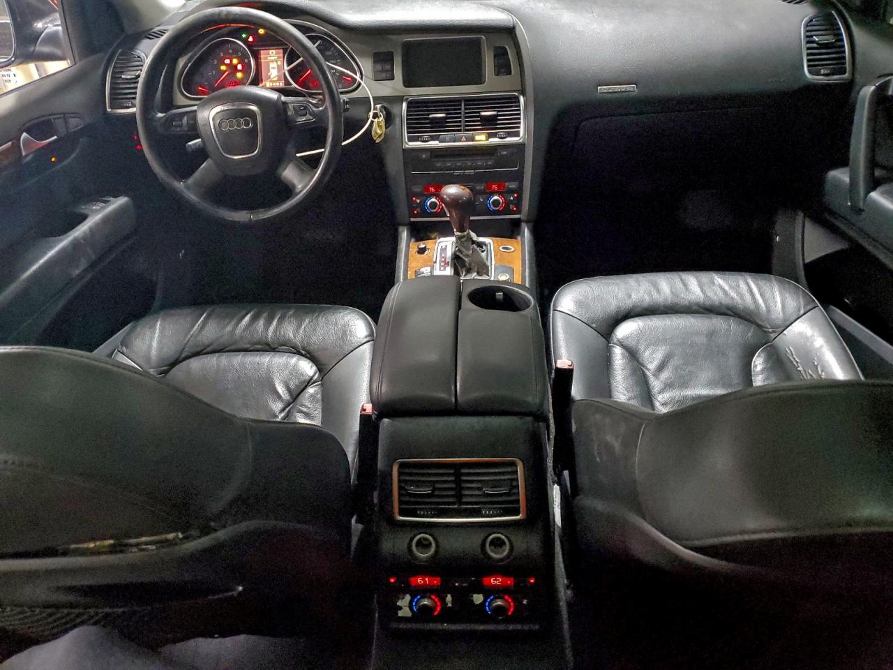 Фото: WA1BV74L48D063527