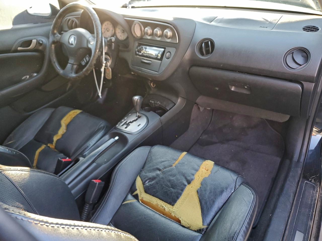 Фото: JH4DC54896S005537