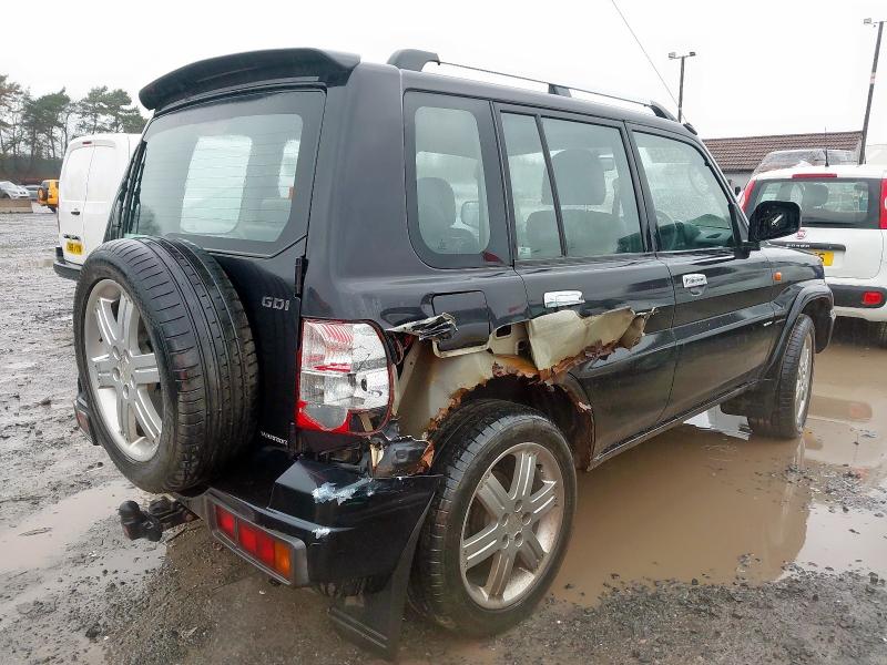 2005 MITSUBISHI PININ 2.0 GDI WARRIOR 5DR