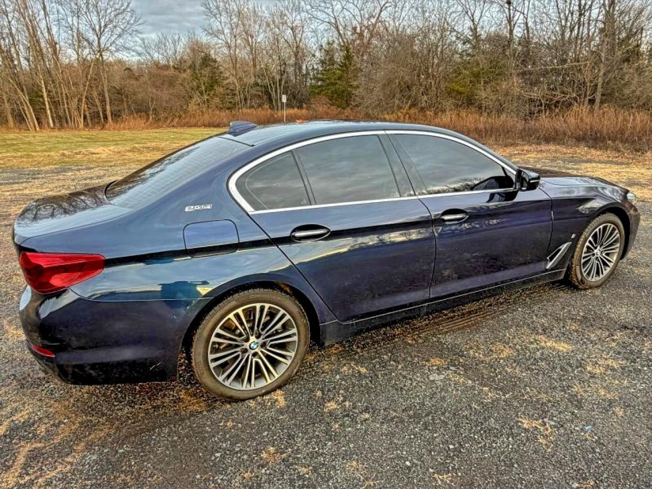 2018 BMW 530Xe VIN: WBAJB1C57JB083991 Lot: 98324595