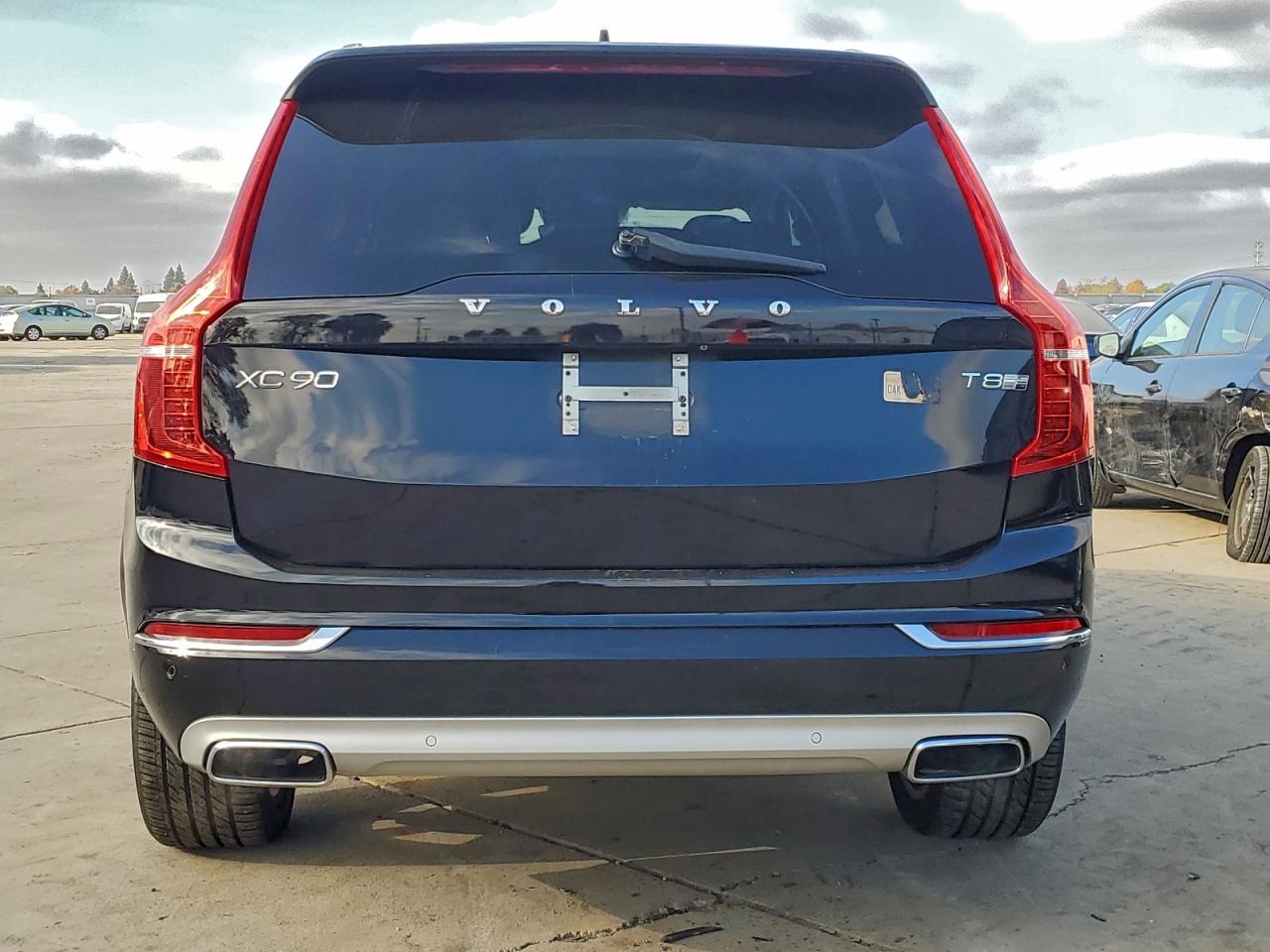 2017 Volvo Xc90 T8 VIN: YV4BC0PL4H1187505 Lot: 94756405