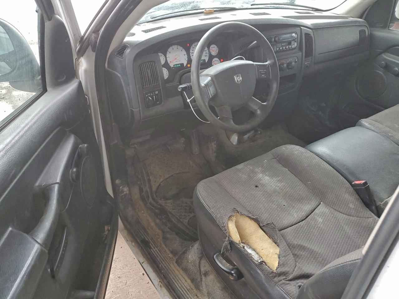 2005 Dodge Ram 1500 St VIN: 1D7HA16N15J578219 Lot: 96011335