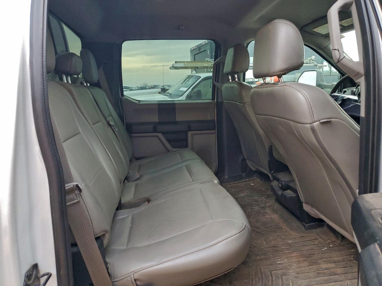 2019 Ford F350 Super Duty VIN: 1FD8W3HT9KEF21379 Lot: 92694525