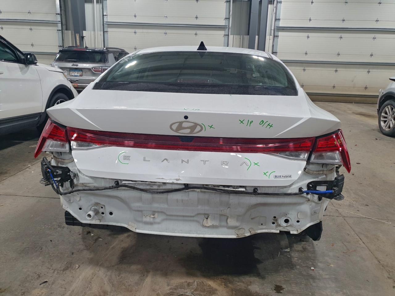 2024 Hyundai Elantra Blue VIN: KMHLM4DJ2RU101537 Lot: 97267585