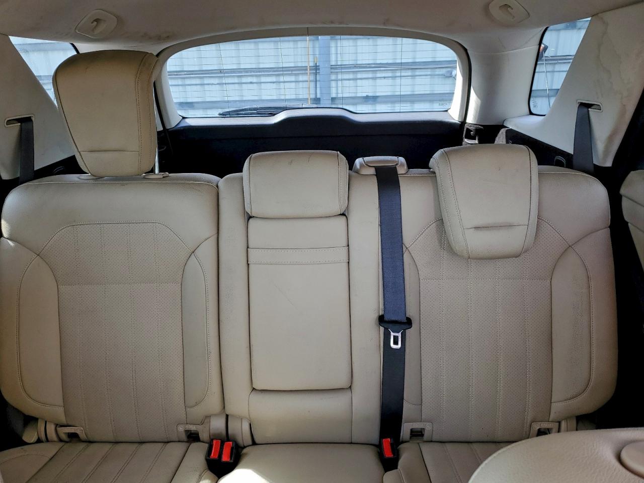 Фото: 4JGDA5JB8JB153691