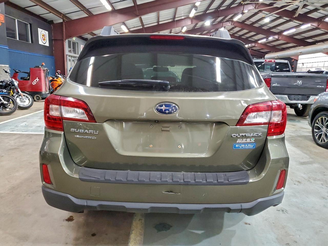 2015 Subaru Outback 2.5I Limited VIN: 4S4BSANC5F3297071 Lot: 96099385