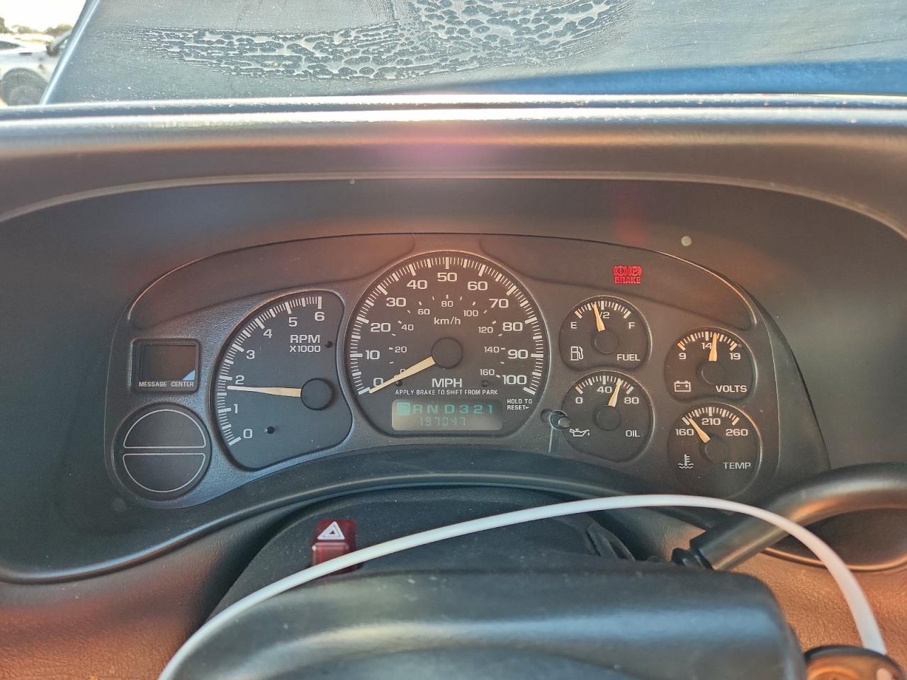 2002 Chevrolet Tahoe K1500 VIN: 1GNEK13Z82R232979 Lot: 96225425