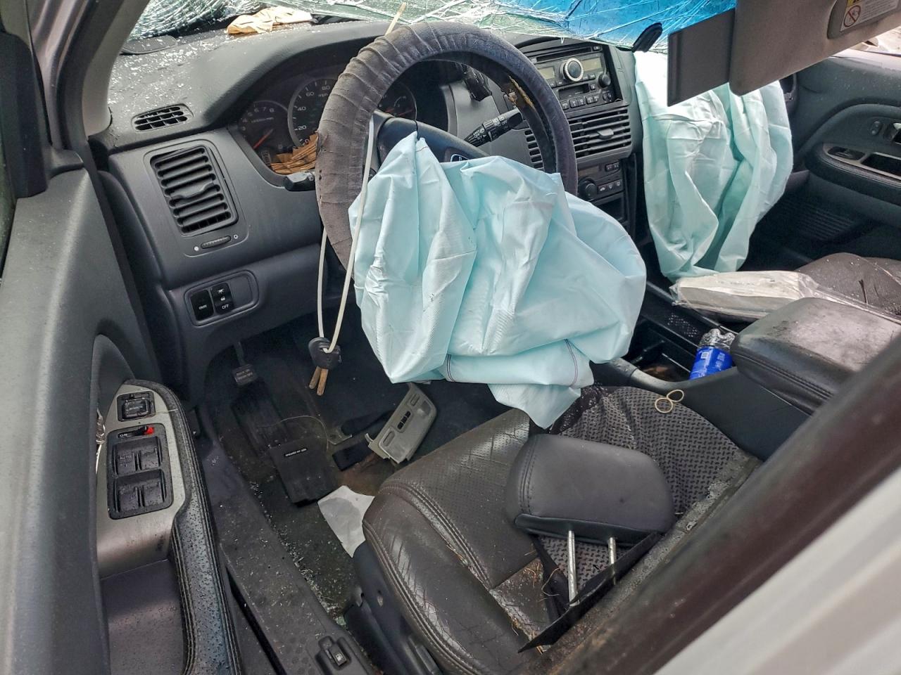 2003 Honda Pilot Exl VIN: 2HKYF185X3H611815 Lot: 94266145