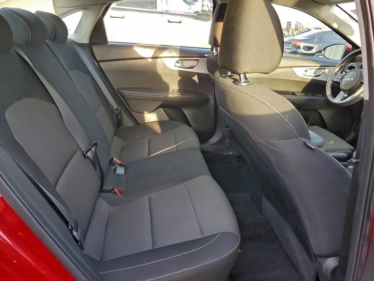 2024 Kia Forte Lx VIN: 3KPF24AD9RE786821 Lot: 94692405