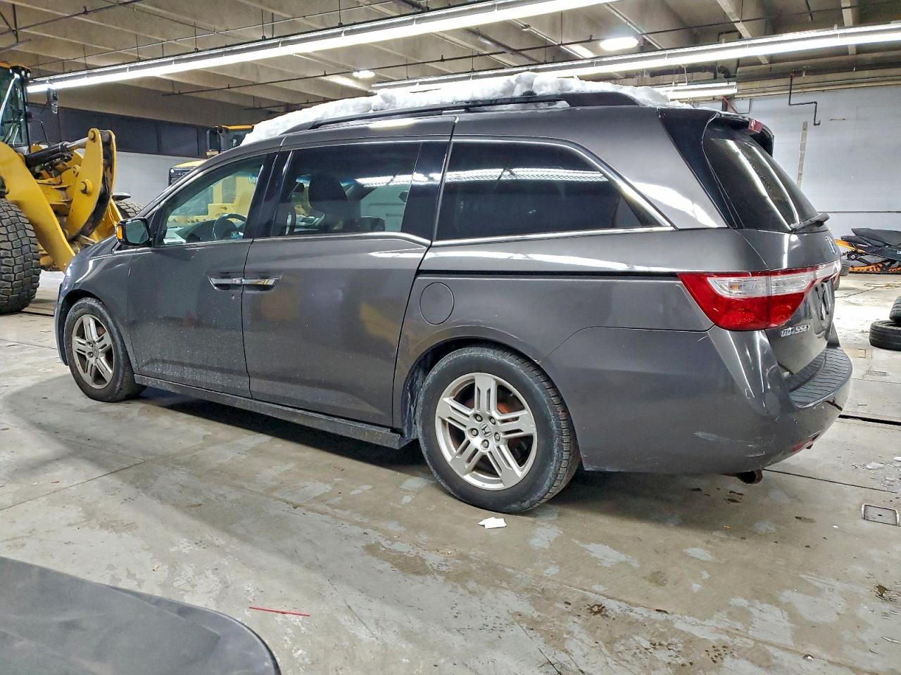 2012 Honda Odyssey Touring VIN: 5FNRL5H96CB122947 Lot: 97032855