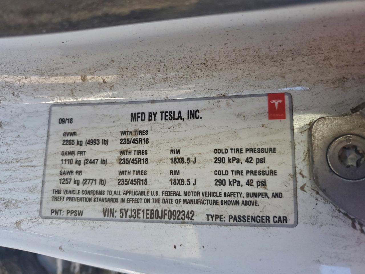 2018 Tesla Model 3 VIN: 5YJ3E1EB0JF092342 Lot: 95743835