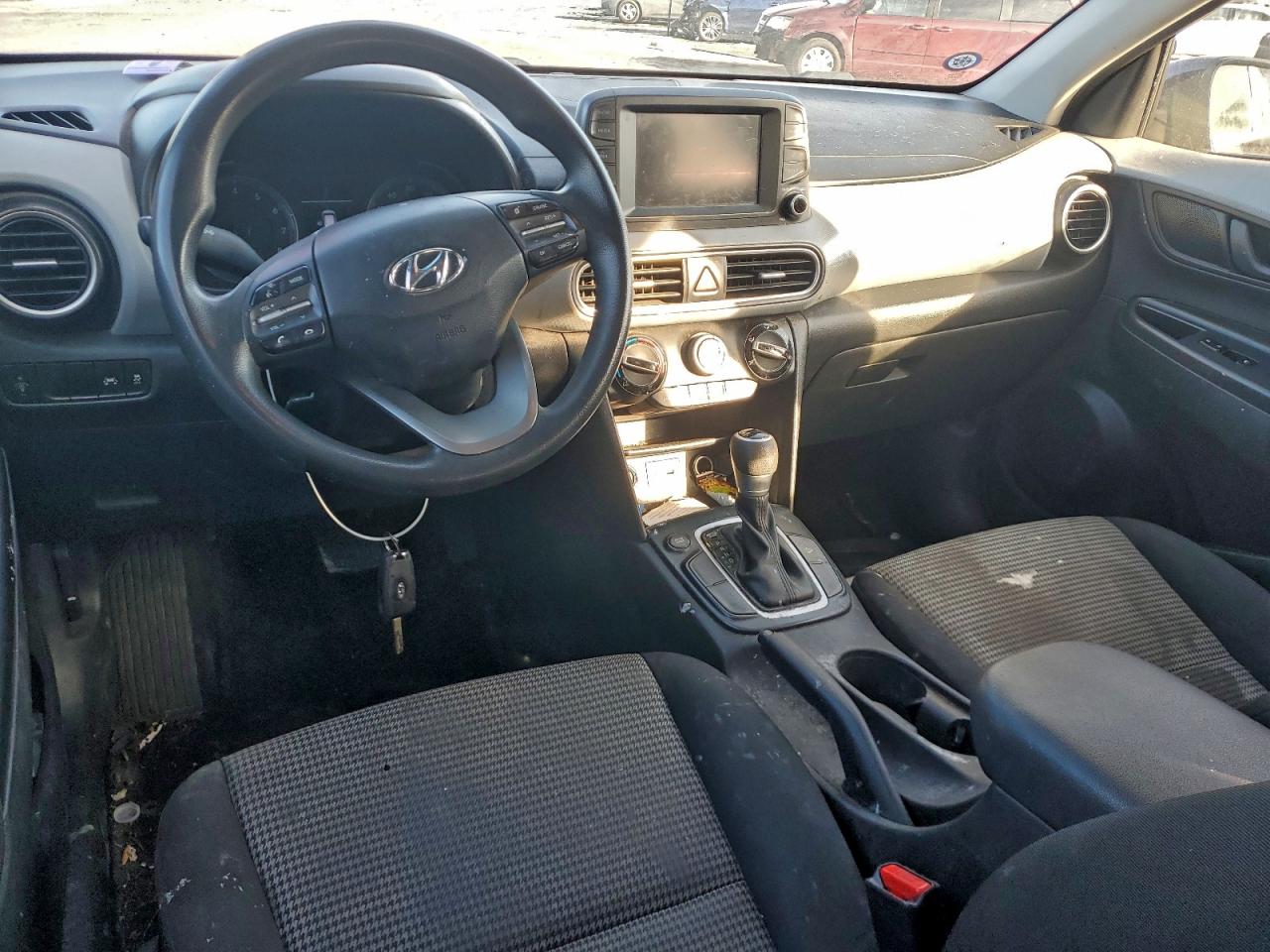 2019 Hyundai Kona Se VIN: KM8K12AA1KU240335 Lot: 97396535