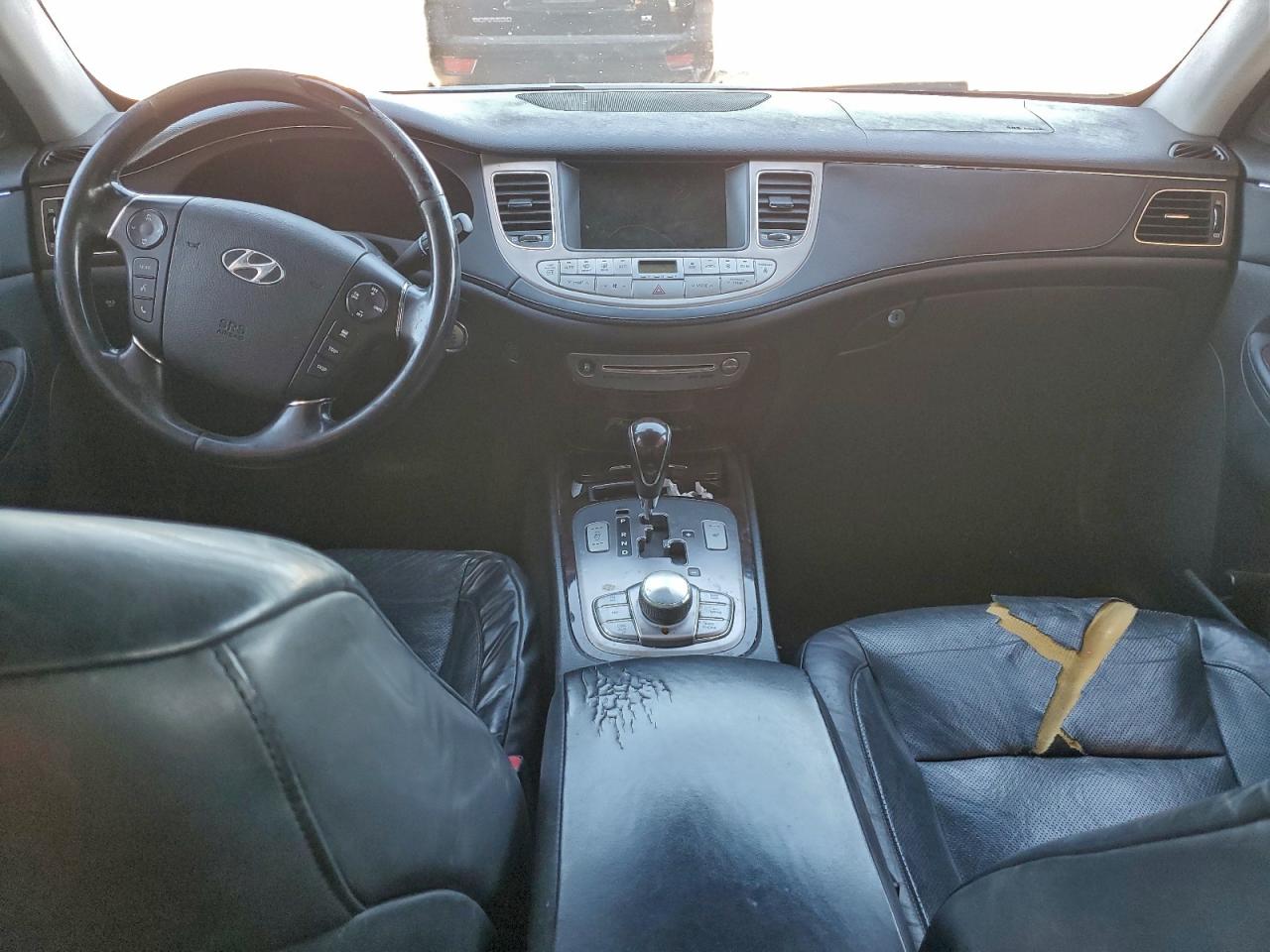 2010 Hyundai Genesis 3.8L VIN: KMHGC4DE0AU078027 Lot: 95564545