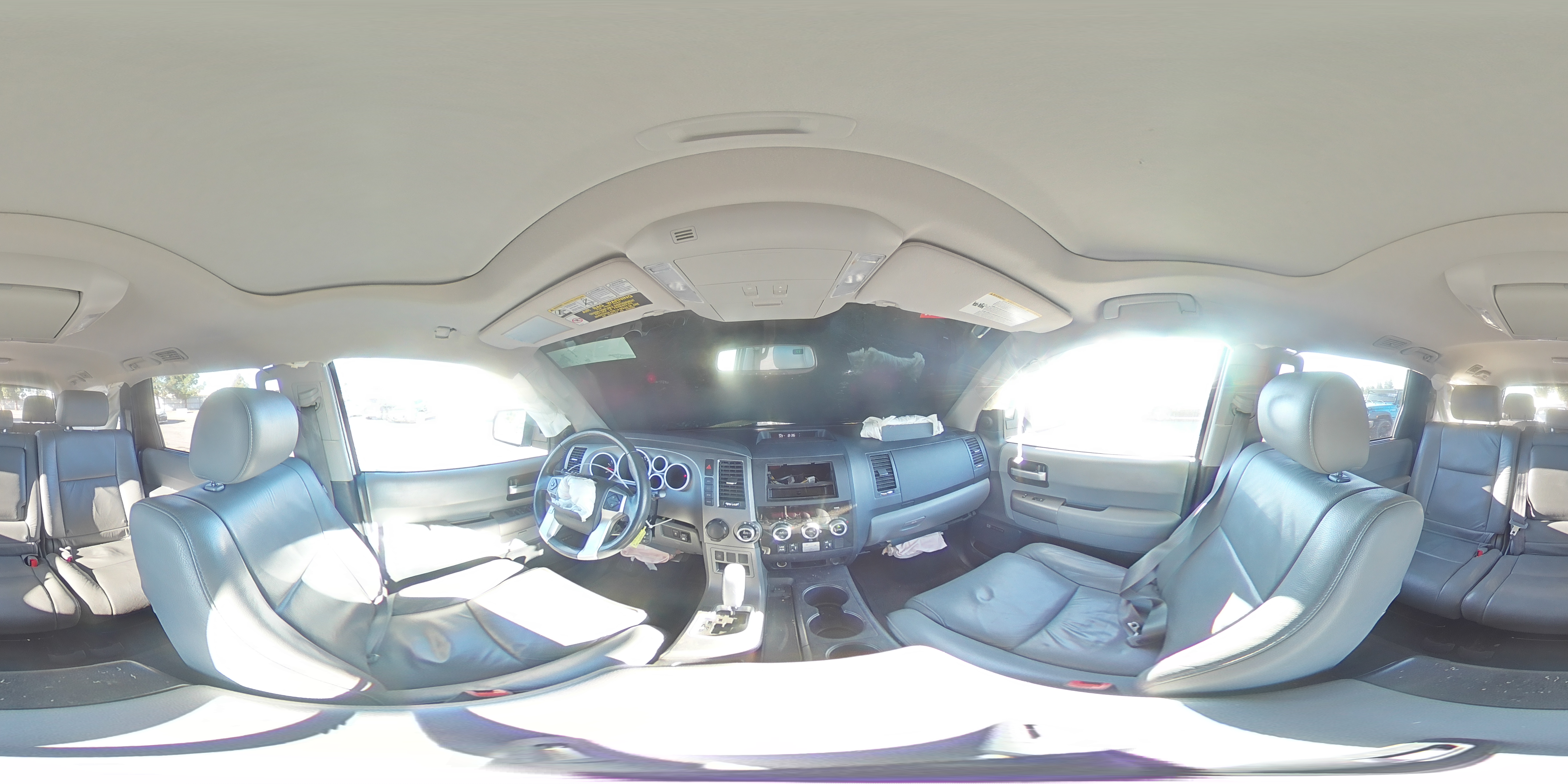 2017 Toyota Sequoia Limited VIN: 5TDKY5G1XHS068411 Lot: 95749855