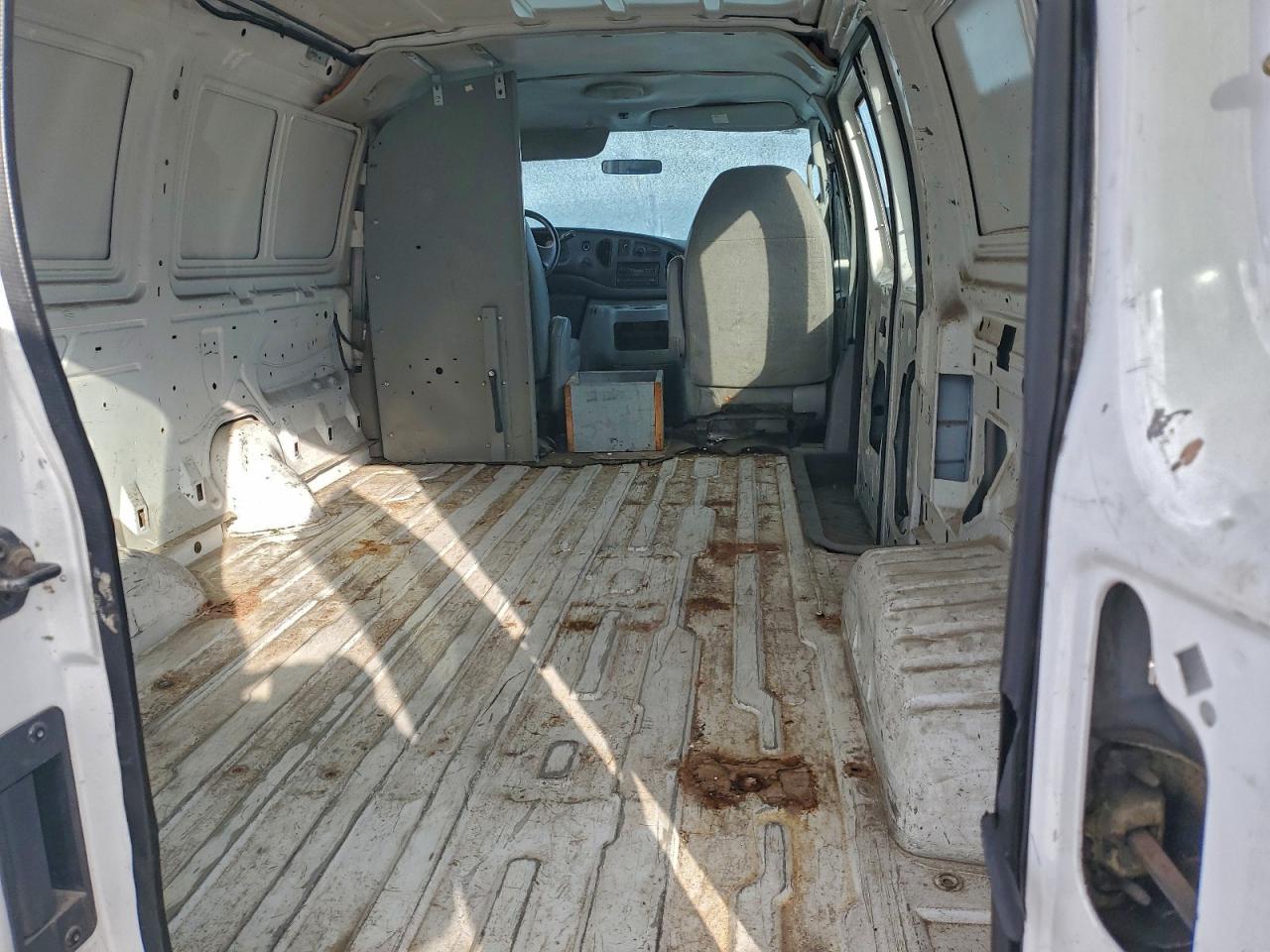 2005 Ford E150 Delivery Van VIN: 1FTRE14W15HA26094 Lot: 94712865