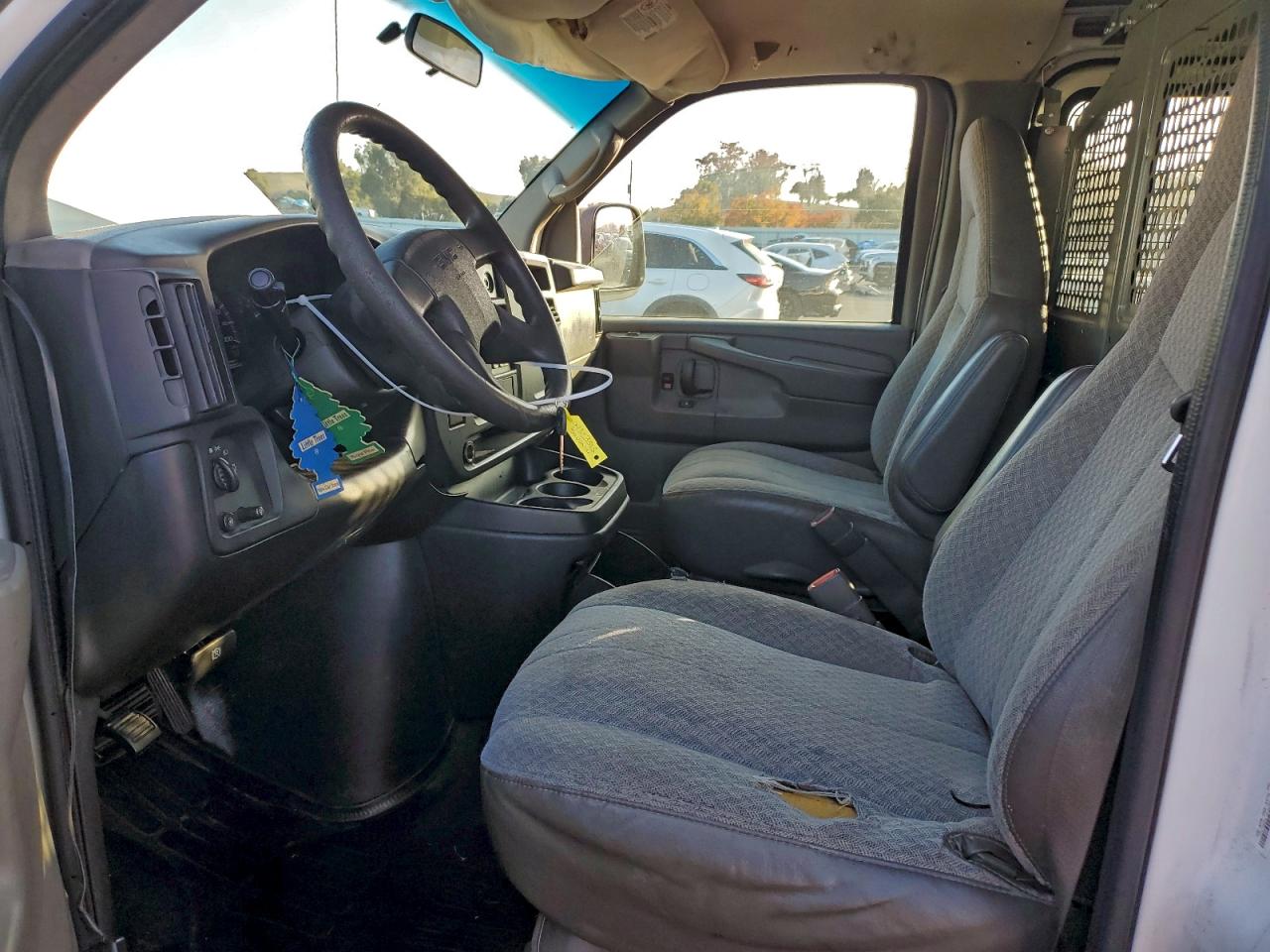 2004 GMC Savana G2500 VIN: 1GTGG25V741900484 Lot: 94323515