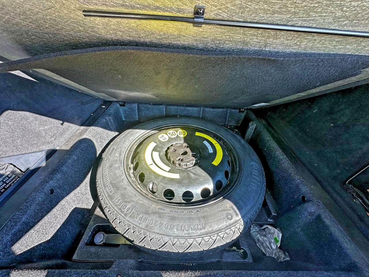 Фото: 4JGED6EB5GA007162