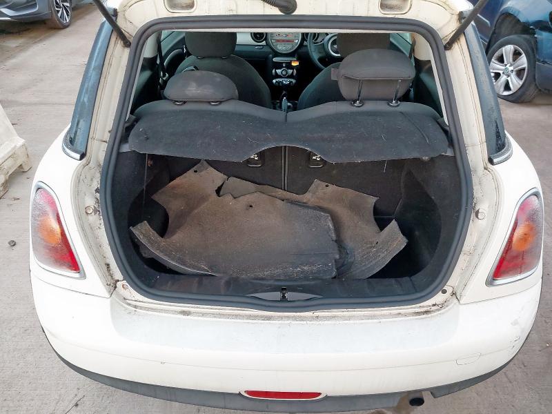 2010 MINI HATCHBACK 1.4 FIRST 3DR