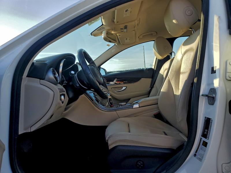  MERCEDES-BENZ C-CLASS 2017 Белы