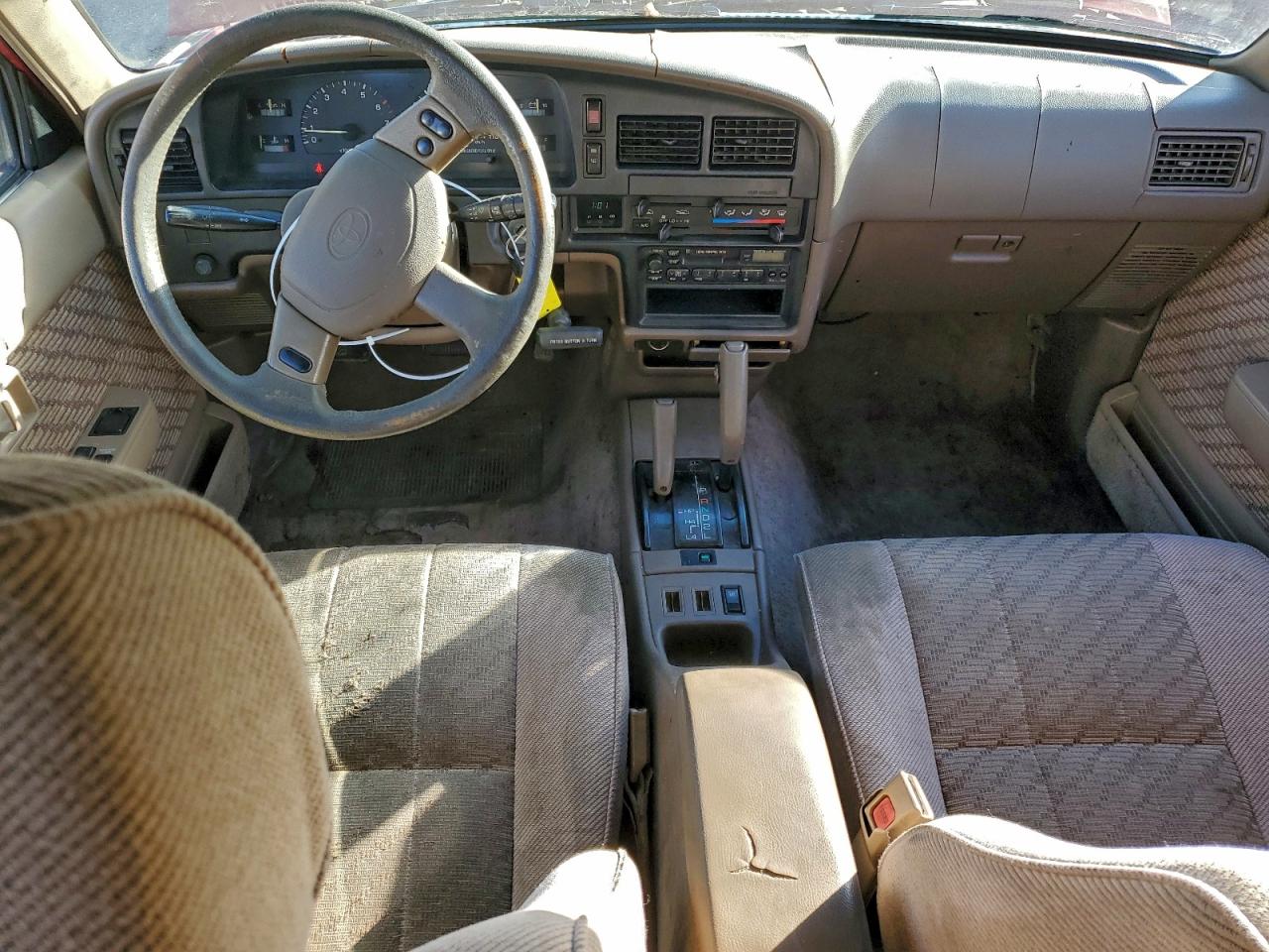 1994 Toyota 4Runner Vn39 Sr5 VIN: JT3VN39W8R8068646 Lot: 96608185