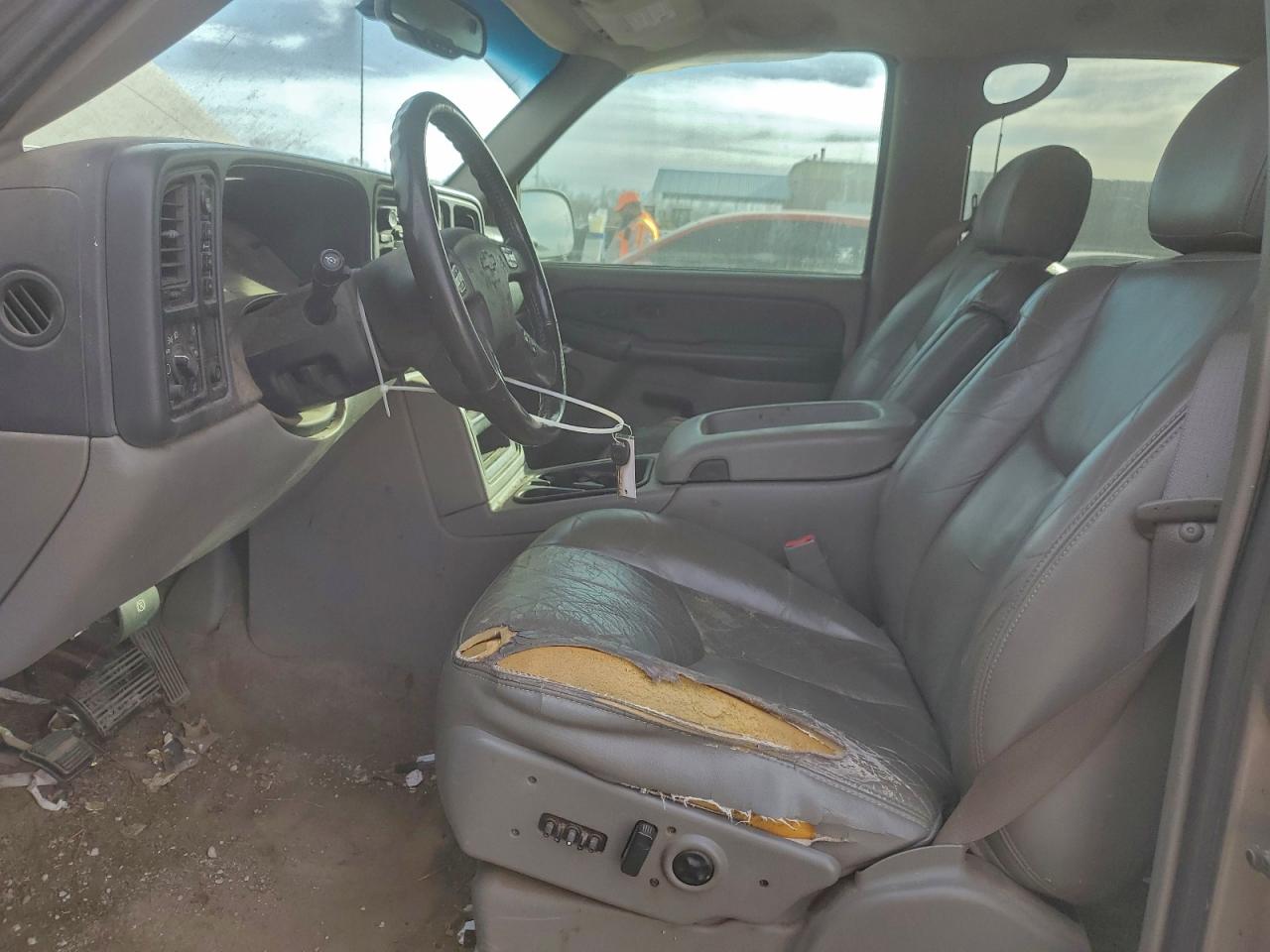 2003 Chevrolet Tahoe K1500 VIN: 1GNEK13Z73R107571 Lot: 95852505