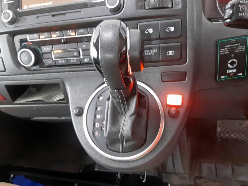 2010 VOLKSWAGEN CARAVELLE 2.0 BITDI EXECUTIVE 180 5DR DSG