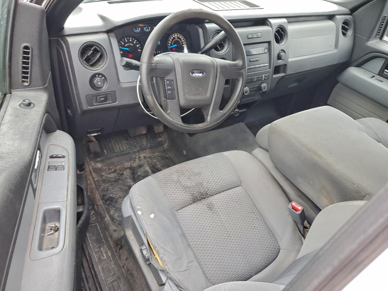 2013 Ford F150 VIN: 1FTNF1CF2DKE07225 Lot: 93843145