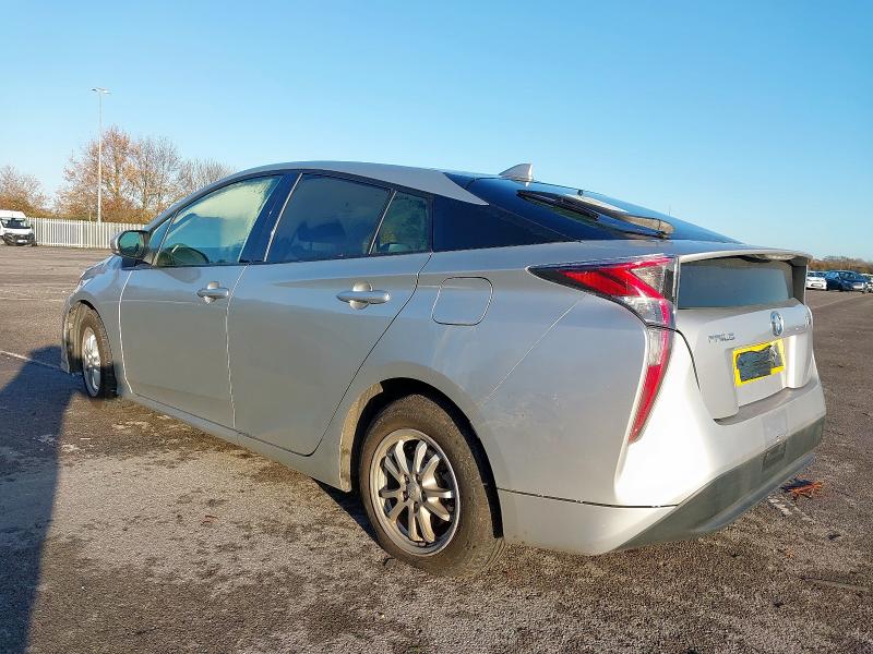 2016 TOYOTA PRIUS HYBRID 