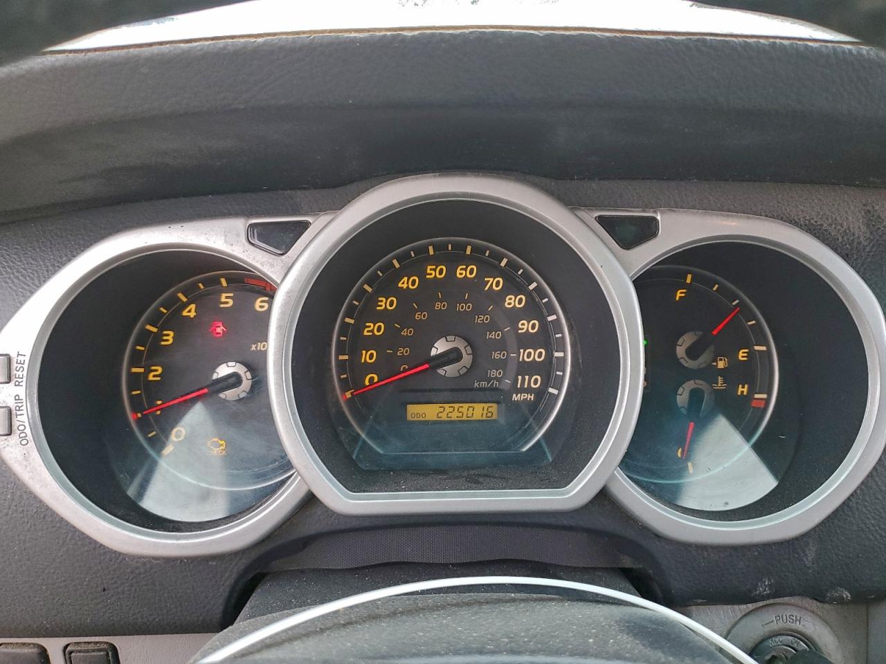 2004 Toyota 4Runner Limited VIN: JTEZU17R140032303 Lot: 96367125