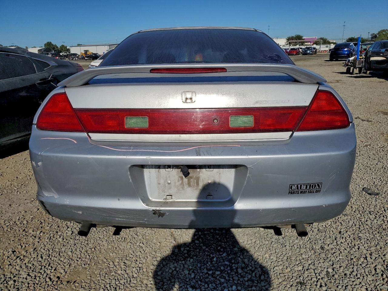 2000 Honda Accord Lx VIN: 1HGCG2244YA039122 Lot: 94147545
