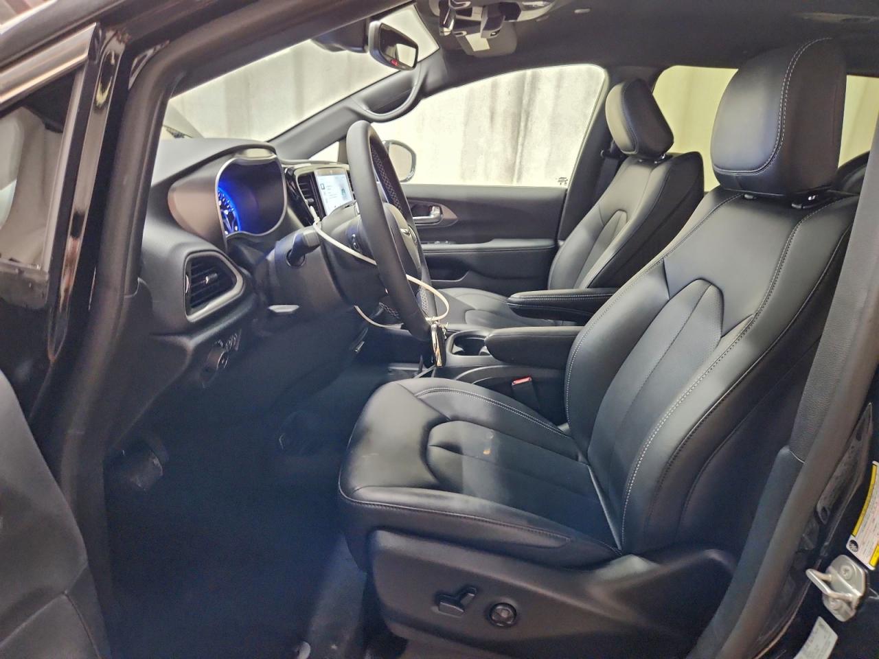 2026 Chrysler Pacifica Select VIN: 2C4RC1BG0TR178256 Lot: 95712775