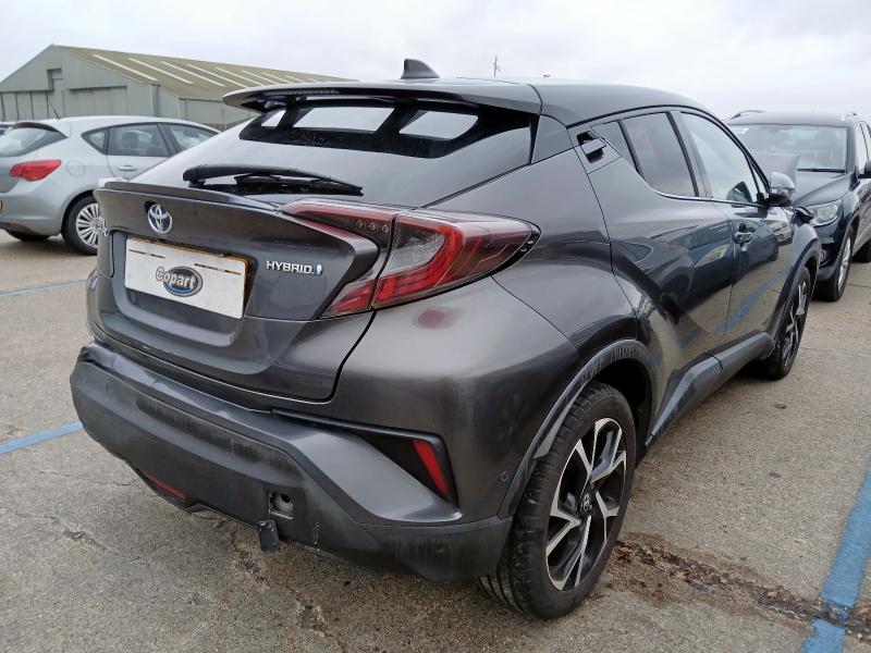 2017 TOYOTA C-HR 1.8 HYBRID DYNAMIC 5DR CVT