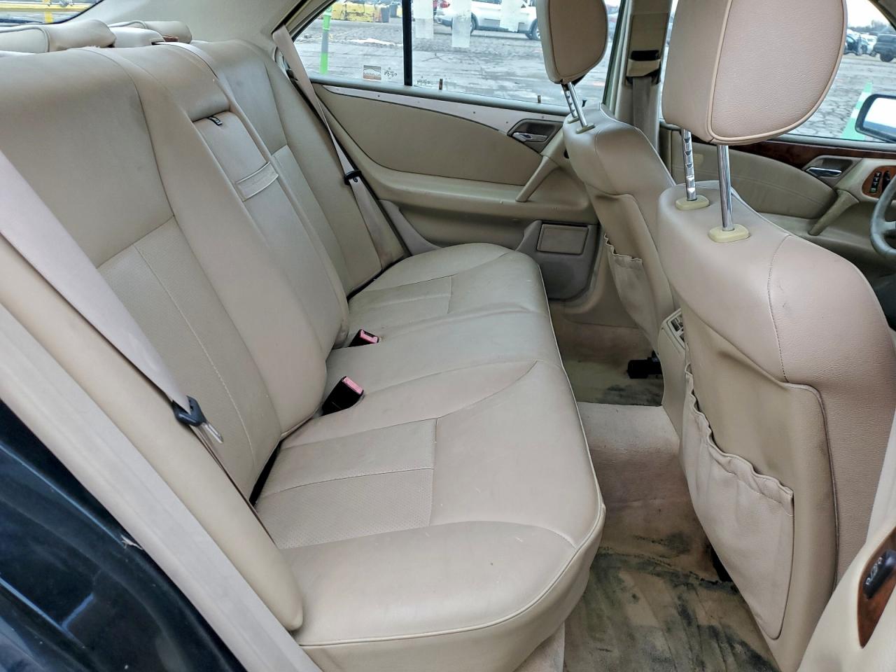 1999 Mercedes-Benz E 320 VIN: WDBJF65H3XA891084 Lot: 95907385