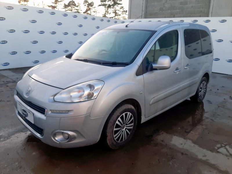 2013 PEUGEOT PARTNER TEPEE 1.6 E-HDI 92 S 5DR EGC for sale at Copart WOLVERHAMPTON